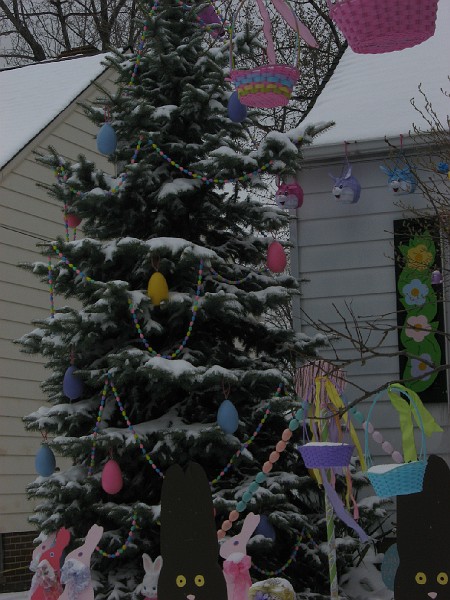 easterhome07 026.jpg